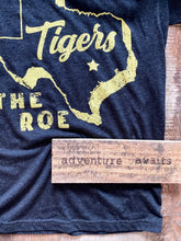 Load image into Gallery viewer, The Roe Unisex Tee
